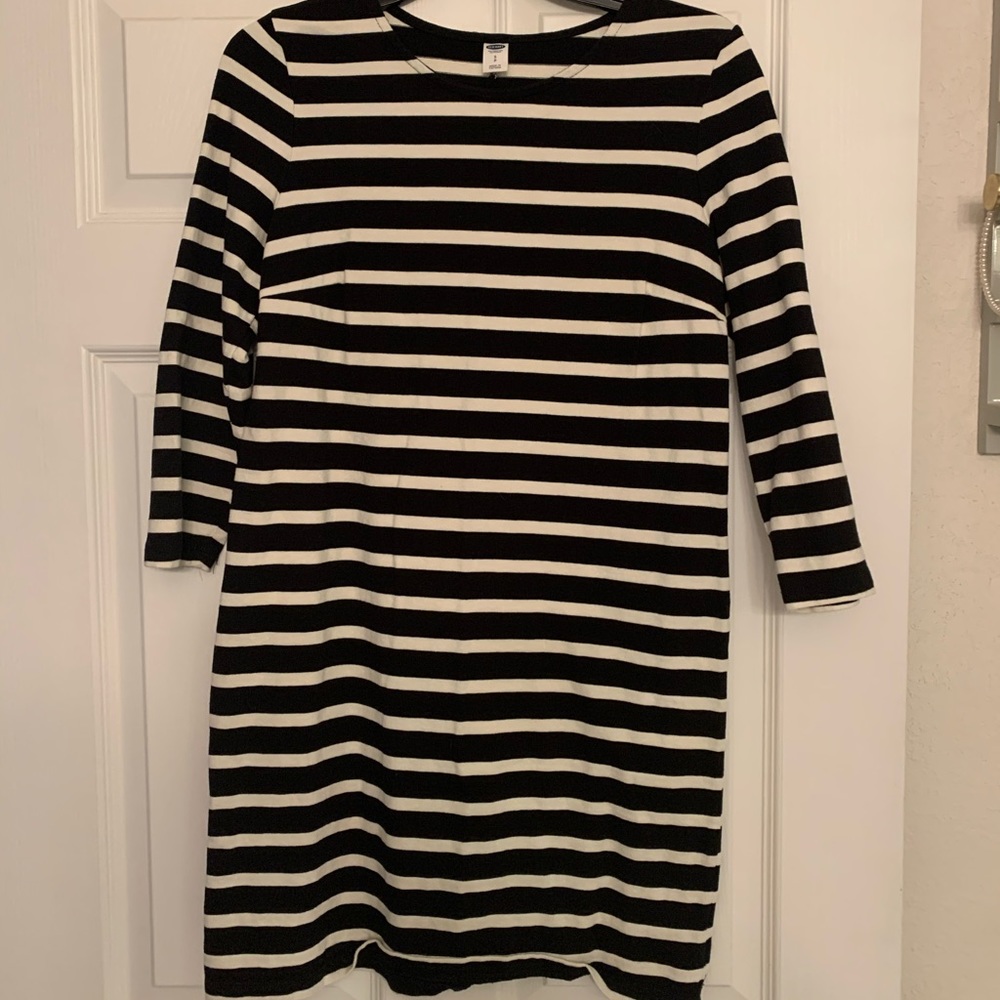 Black and White Striped Long Sleeve Dress - Picture 1 of 2